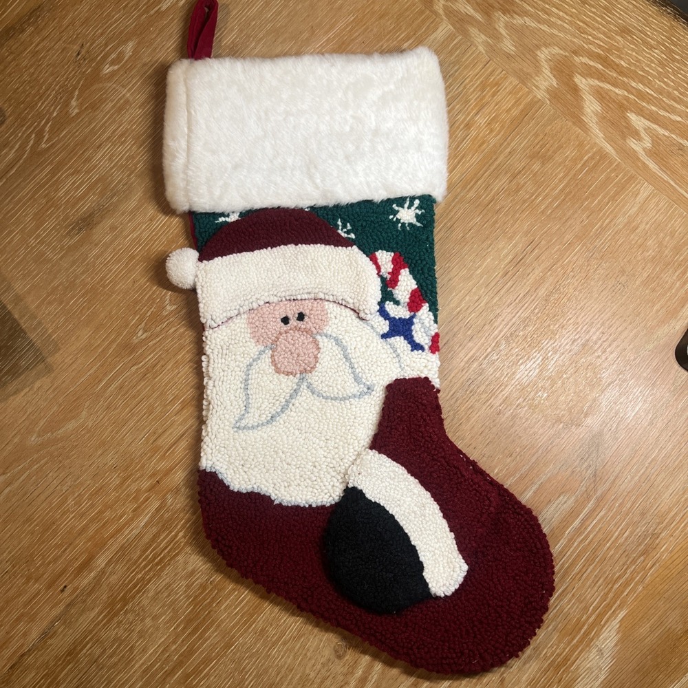 JC Penney Home Collection‎ 3D Santa Christmas Stocking Jingle Bell Hooked Yarn